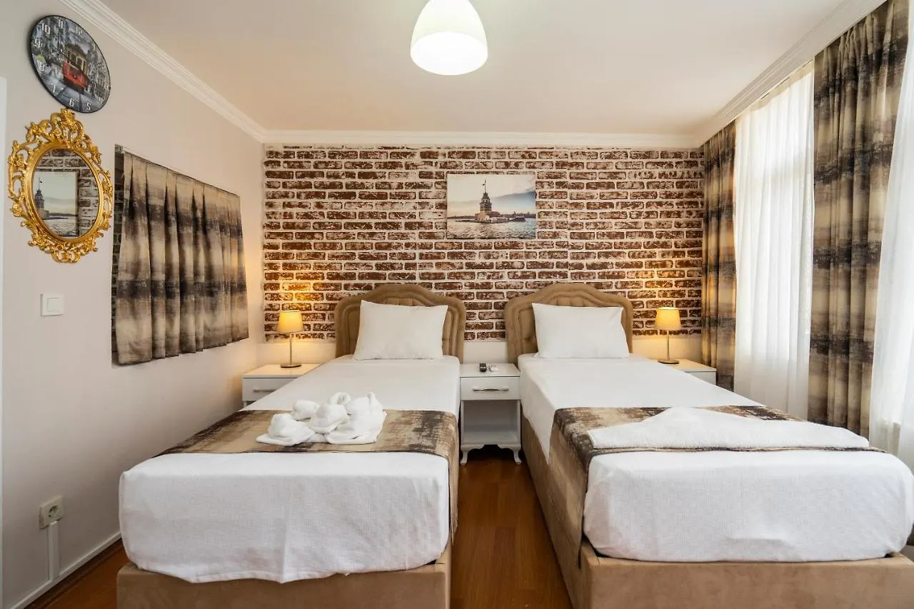 Blue Mosq- Three Storey Detached Villa Istanbul Turkey