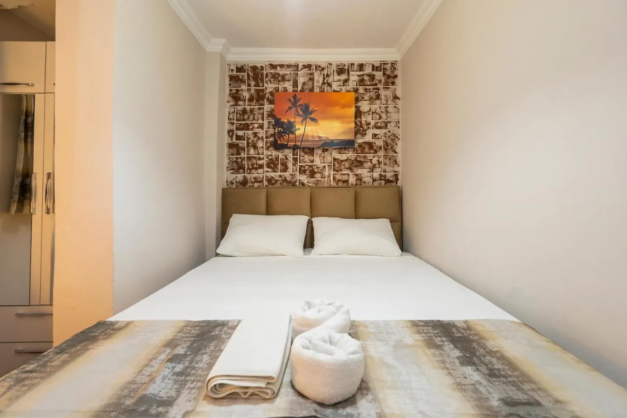 Blue Mosq- Three Storey Detached Villa Istanbul